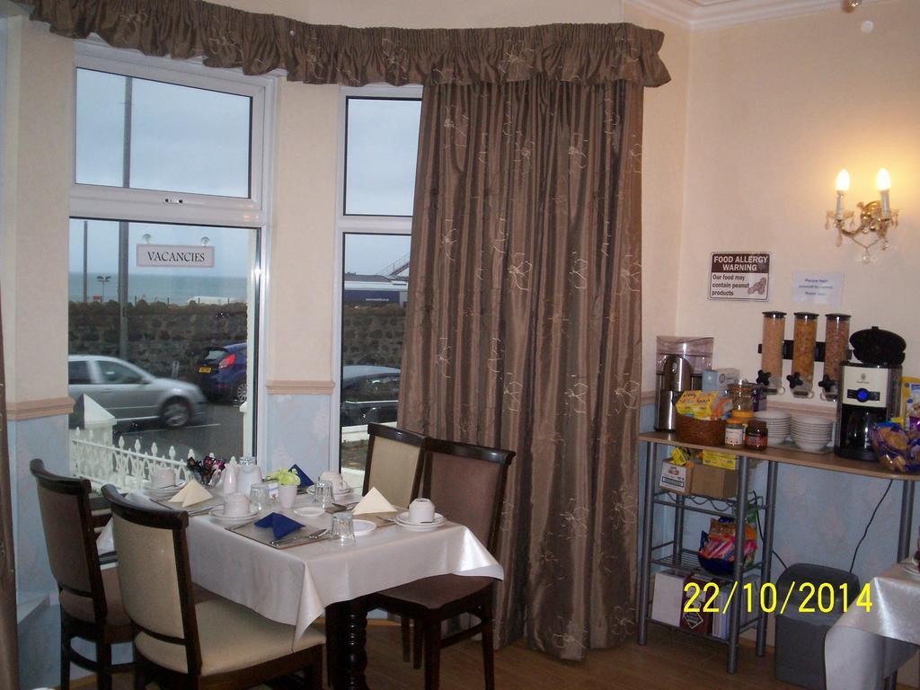Atlantic View B&B Portrush Exterior photo