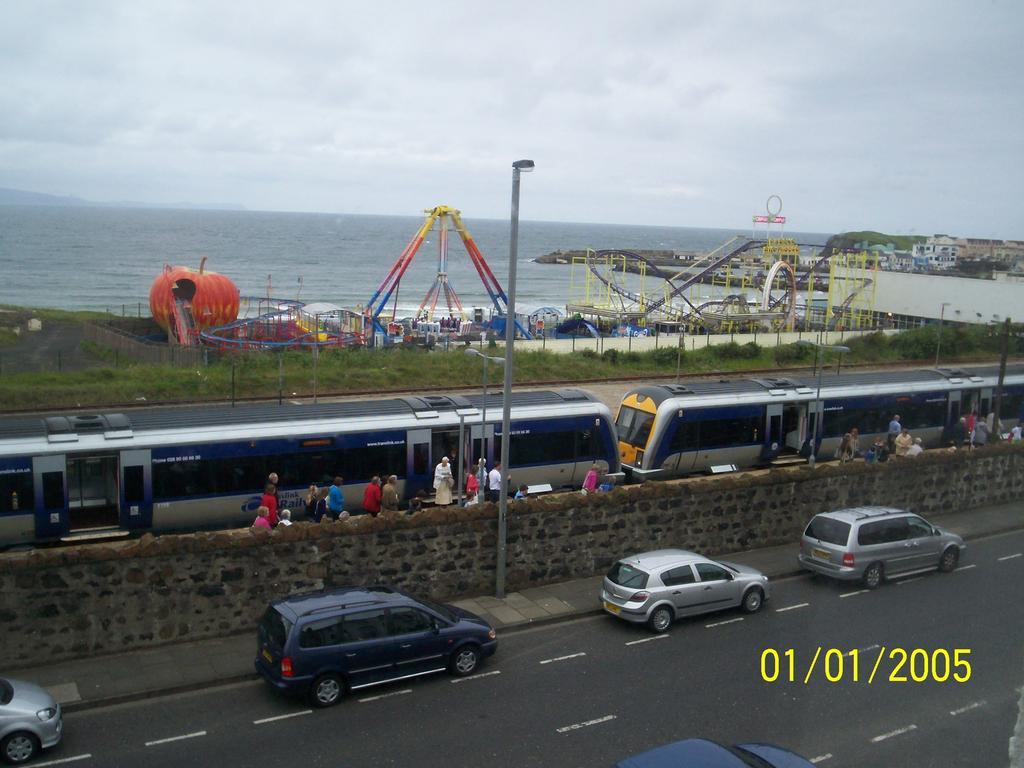 Atlantic View B&B Portrush Exterior photo